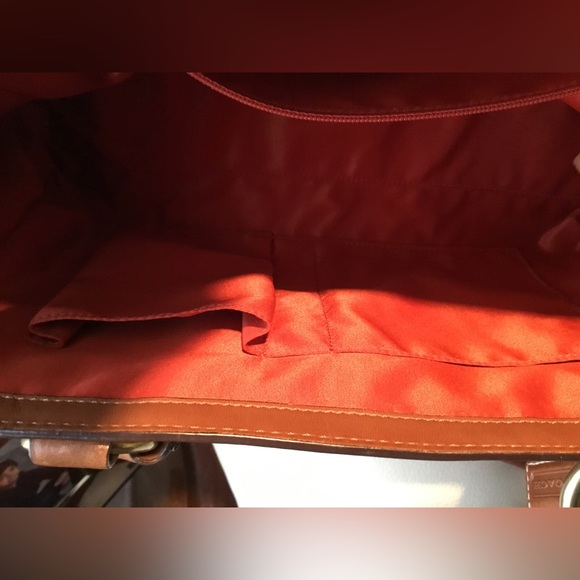 Genuine Vintage Coach Hampton Embossed Leather Satchel - Cream with Pecan Trim - Picture 12 of 13